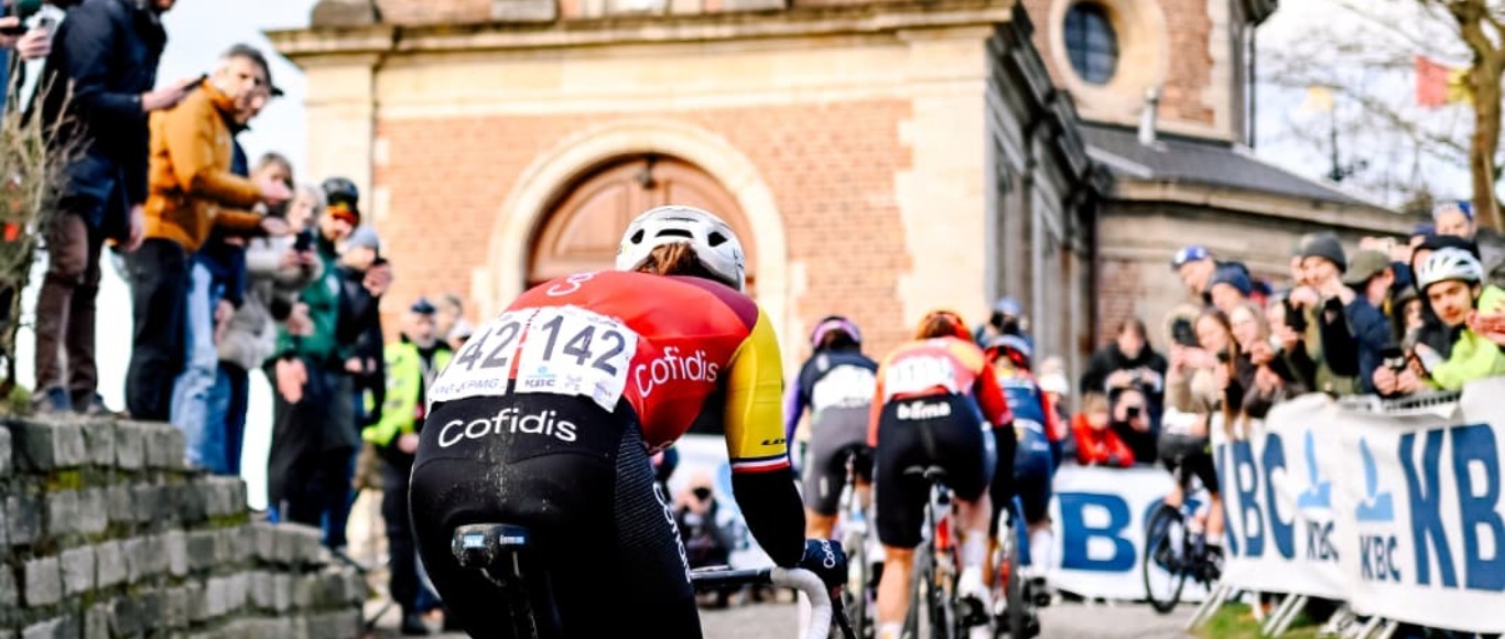 Omloop Nieuwsblad Women – Le Mur de Grammont décisif